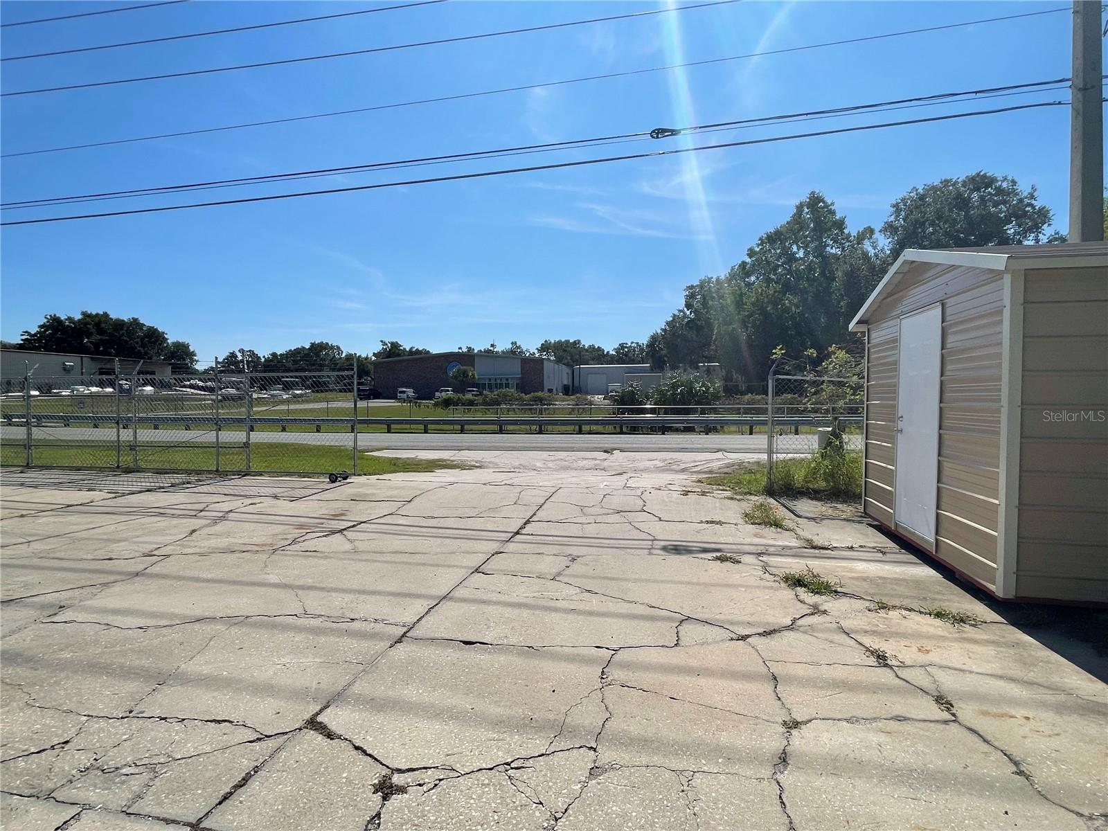 Image 10 of 24 For 2206 Griffin Road