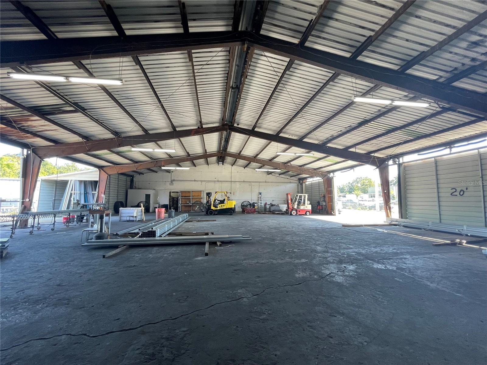 Image 15 of 24 For 2206 Griffin Road