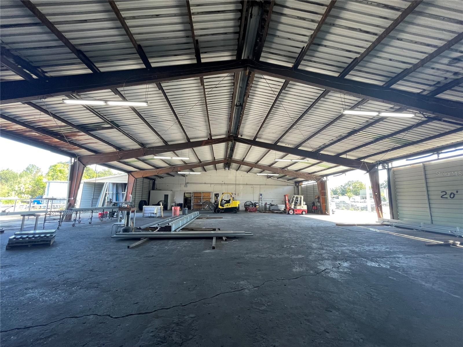 Image 16 of 24 For 2206 Griffin Road