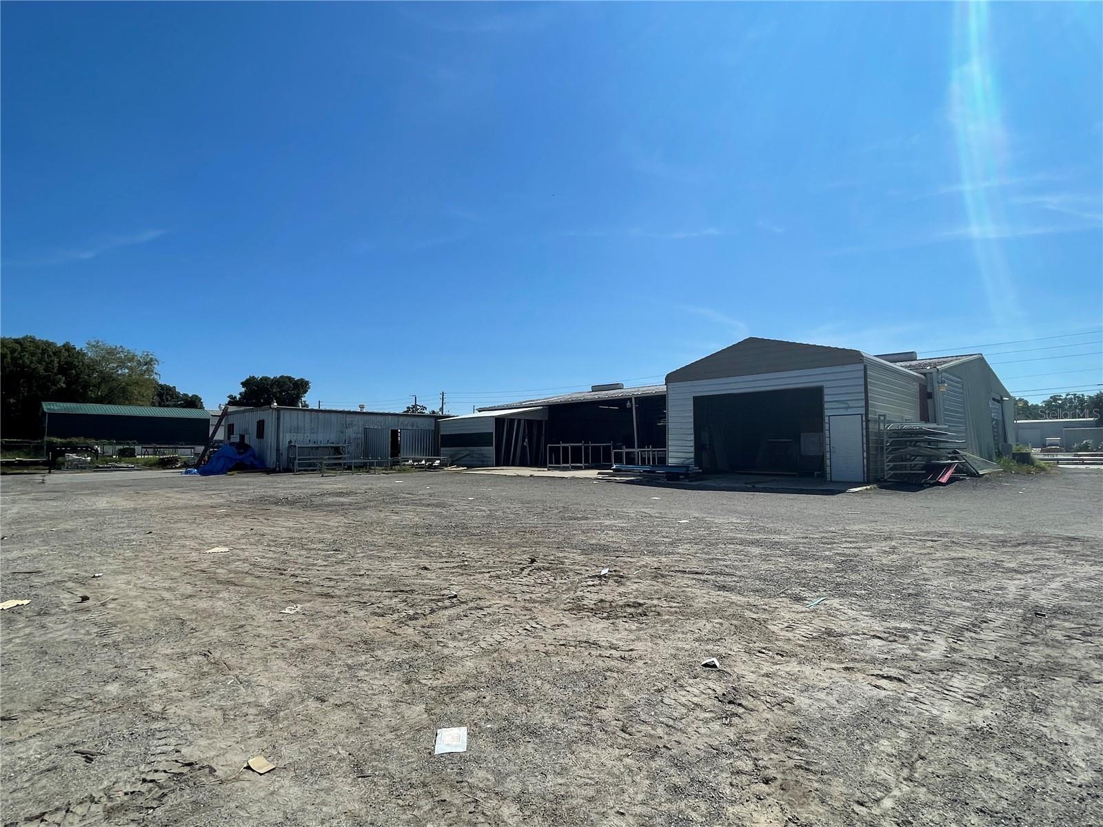 Image 7 of 24 For 2206 Griffin Road