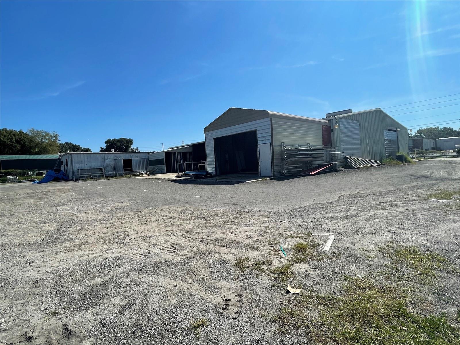 Image 8 of 24 For 2206 Griffin Road