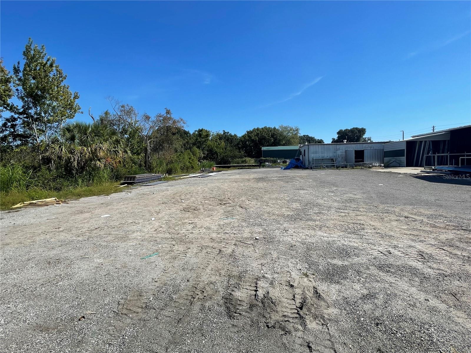 Image 9 of 24 For 2206 Griffin Road