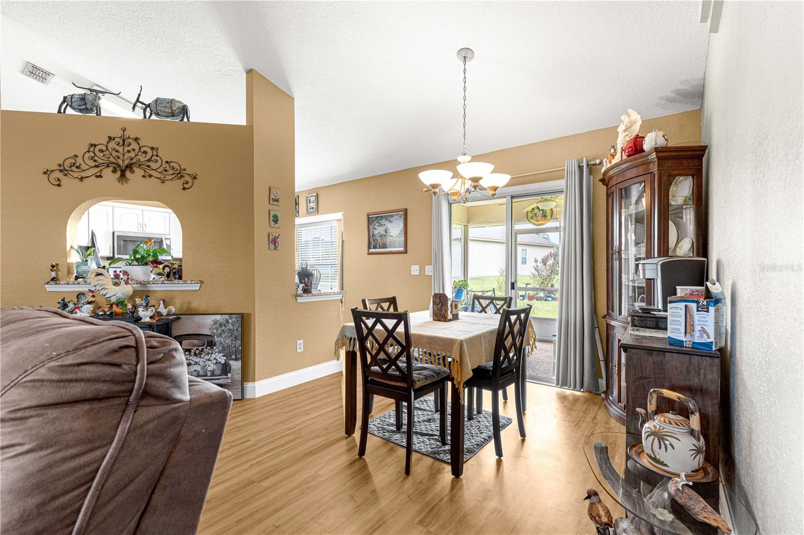 Image 8 of 39 For 12459 176th Loop