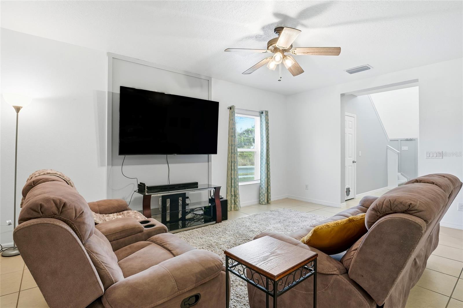 Image 5 of 46 For 263 Annabelle Way