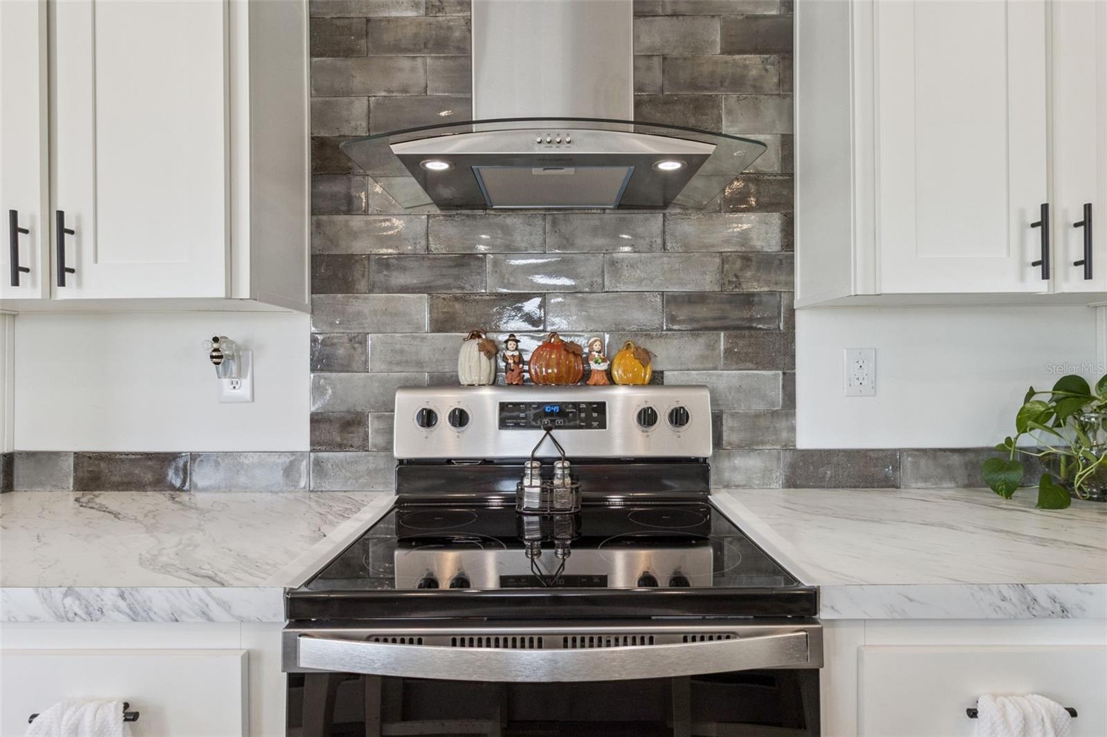 Image 13 of 49 For 1193 12th Lane