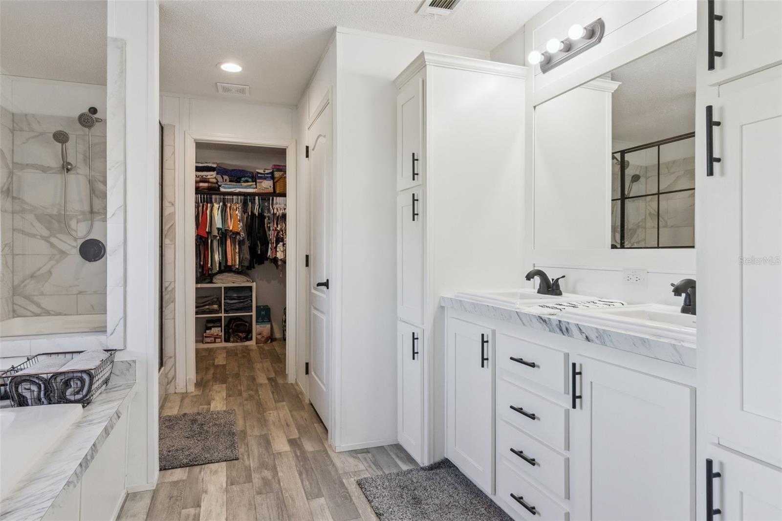 Image 24 of 49 For 1193 12th Lane