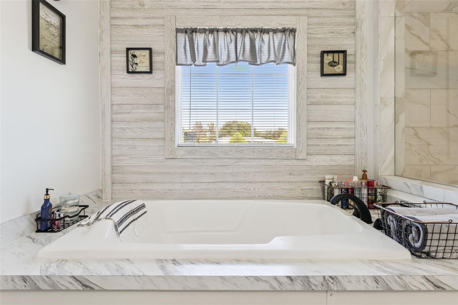 Image 25 of 49 For 1193 12th Lane