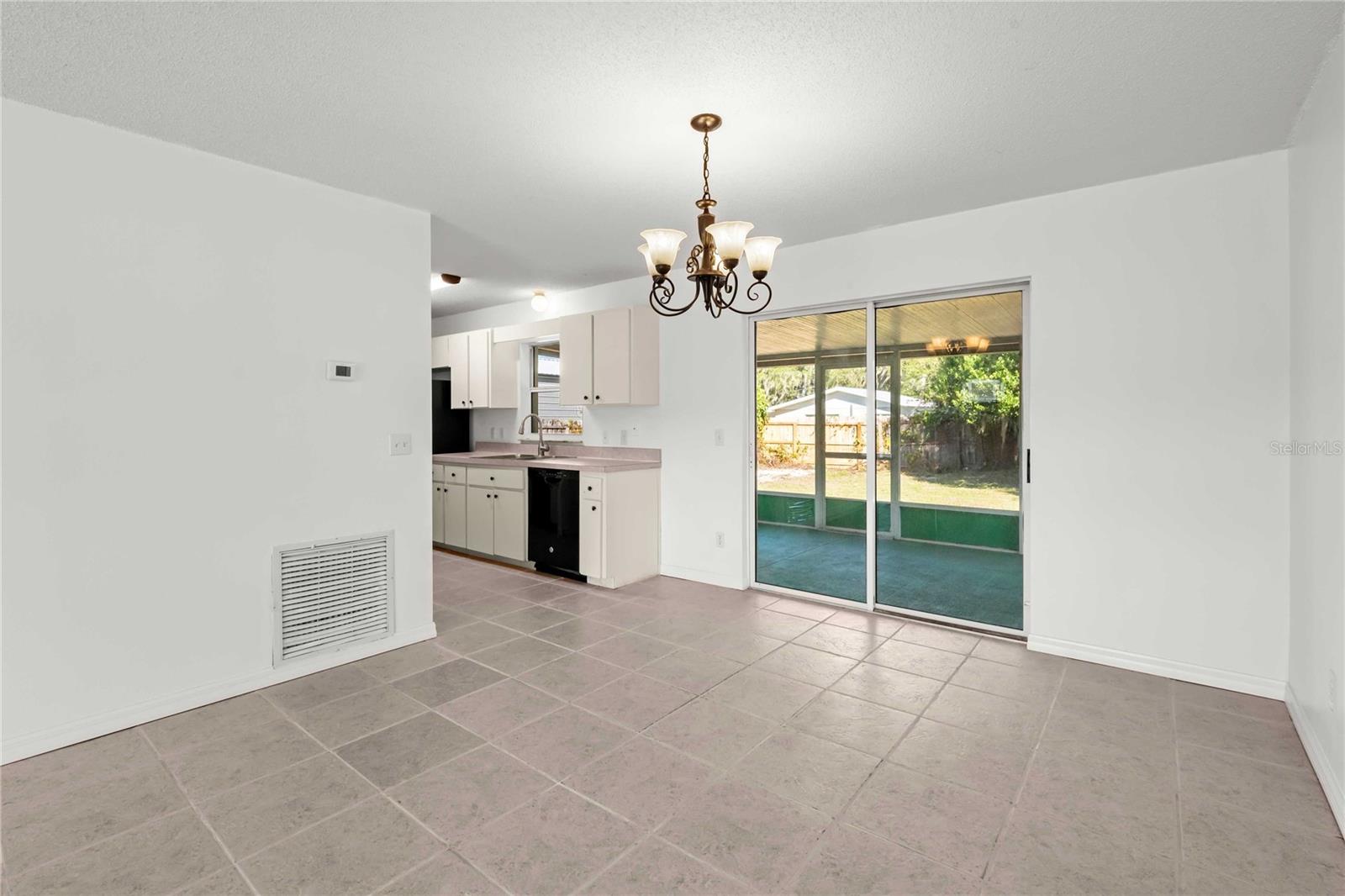 Image 30 of 45 For 1015 Cr 463b