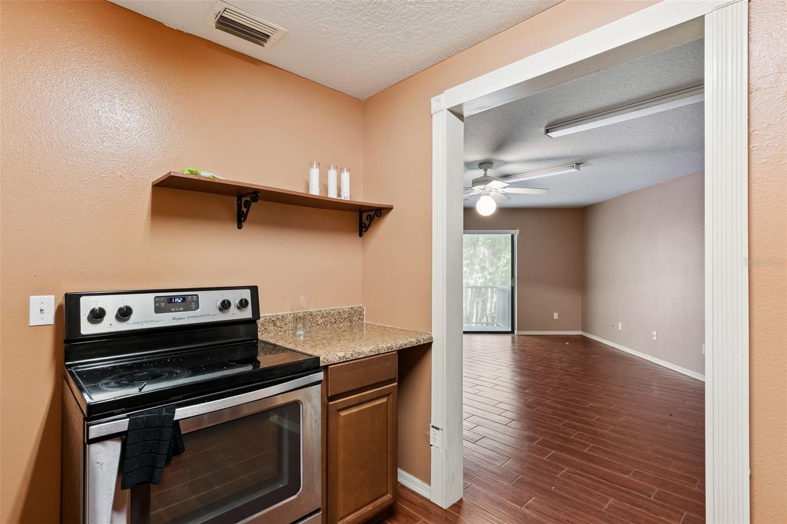 Image 16 of 40 For 16849 Omega Court