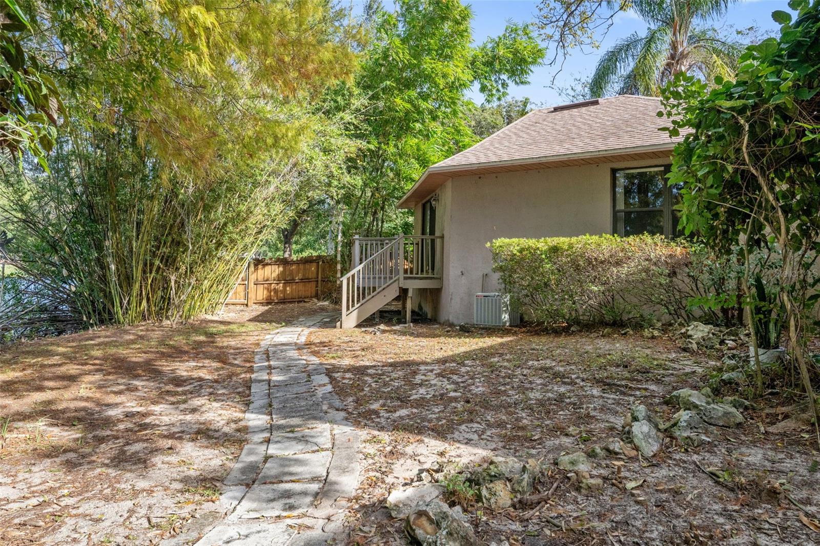 Image 27 of 40 For 16849 Omega Court