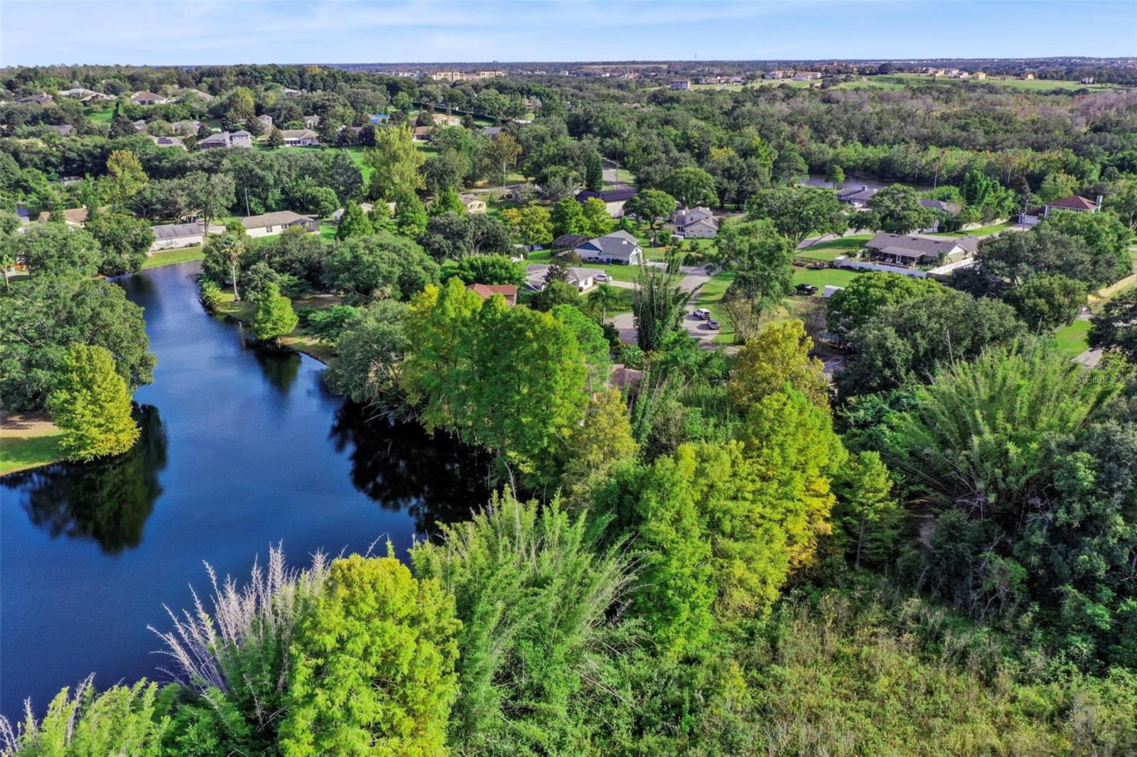 Image 36 of 40 For 16849 Omega Court