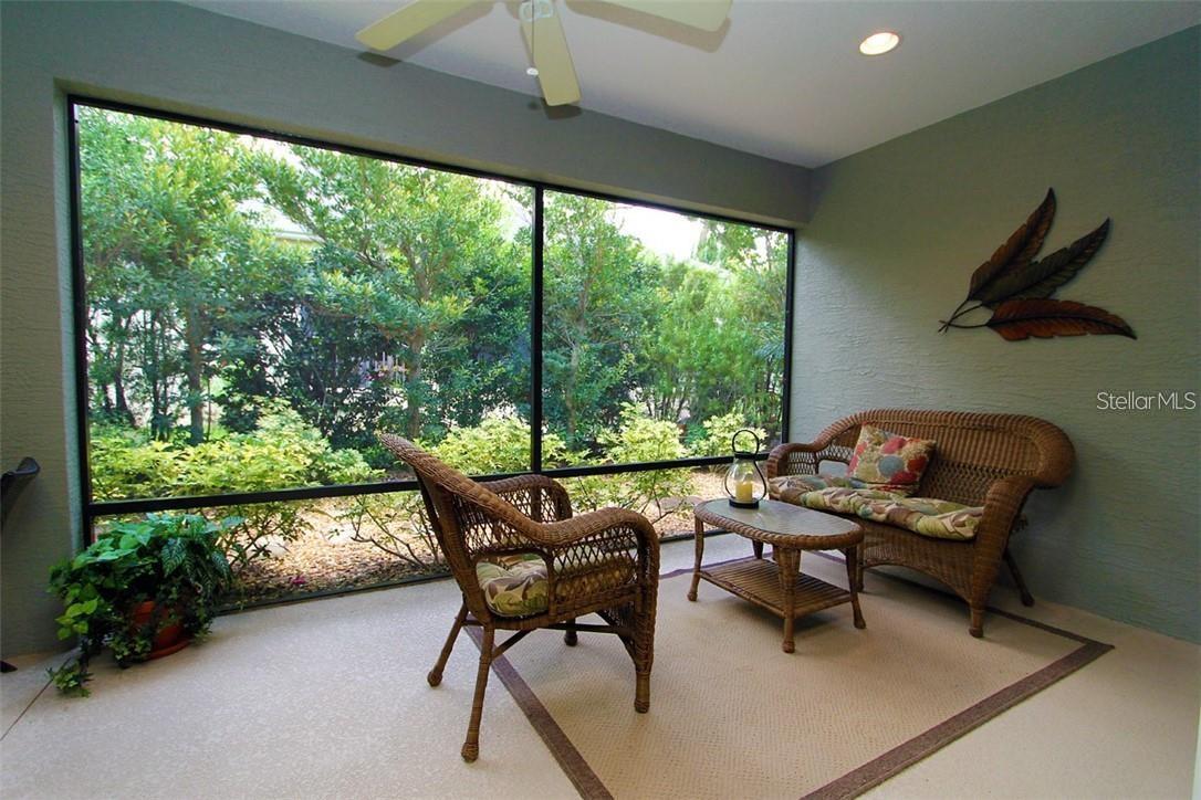 Image 5 of 31 For 2963 Silk Tree Terrace