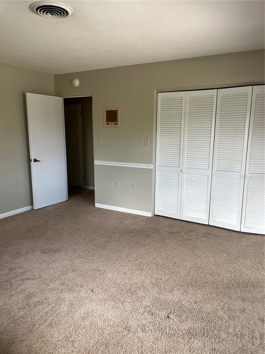 Image 15 of 23 For 812 Northside Drive