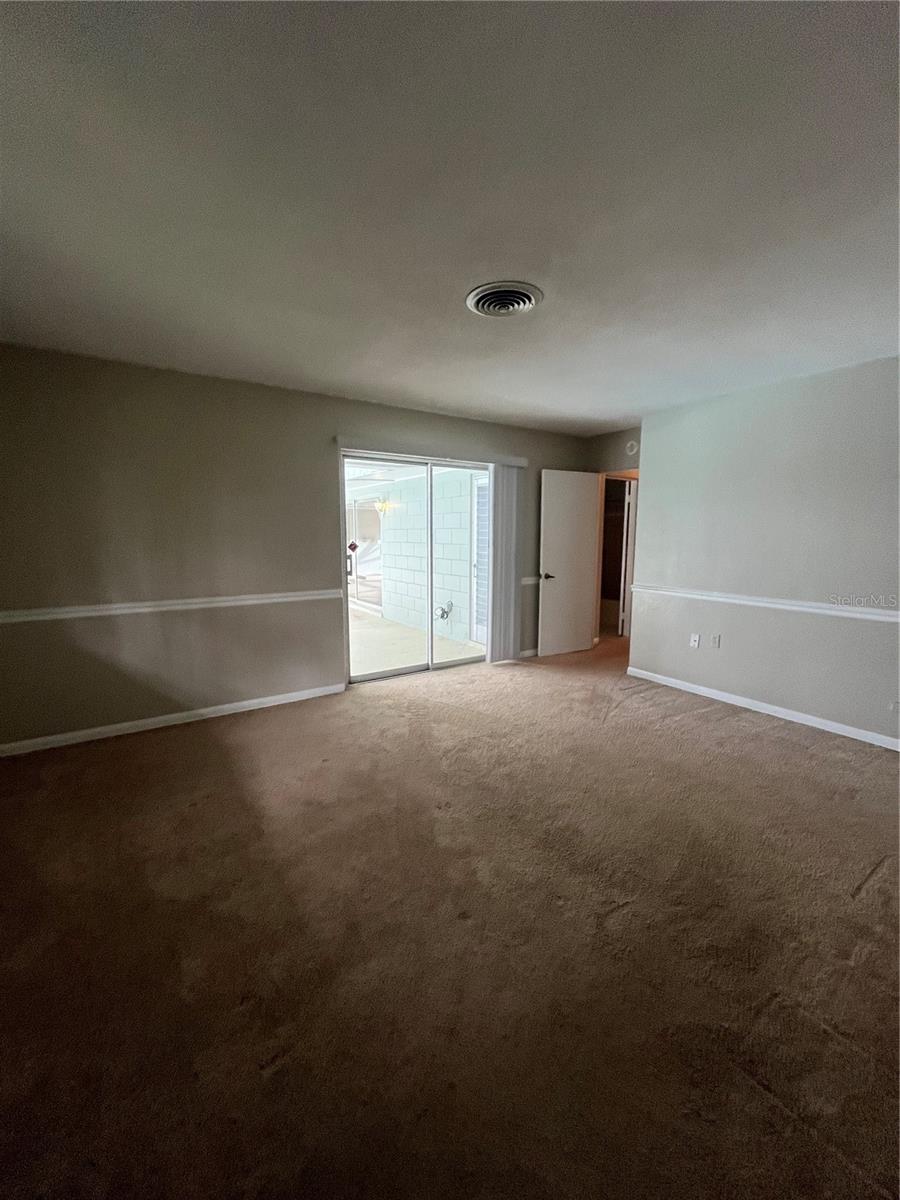 Image 8 of 23 For 812 Northside Drive