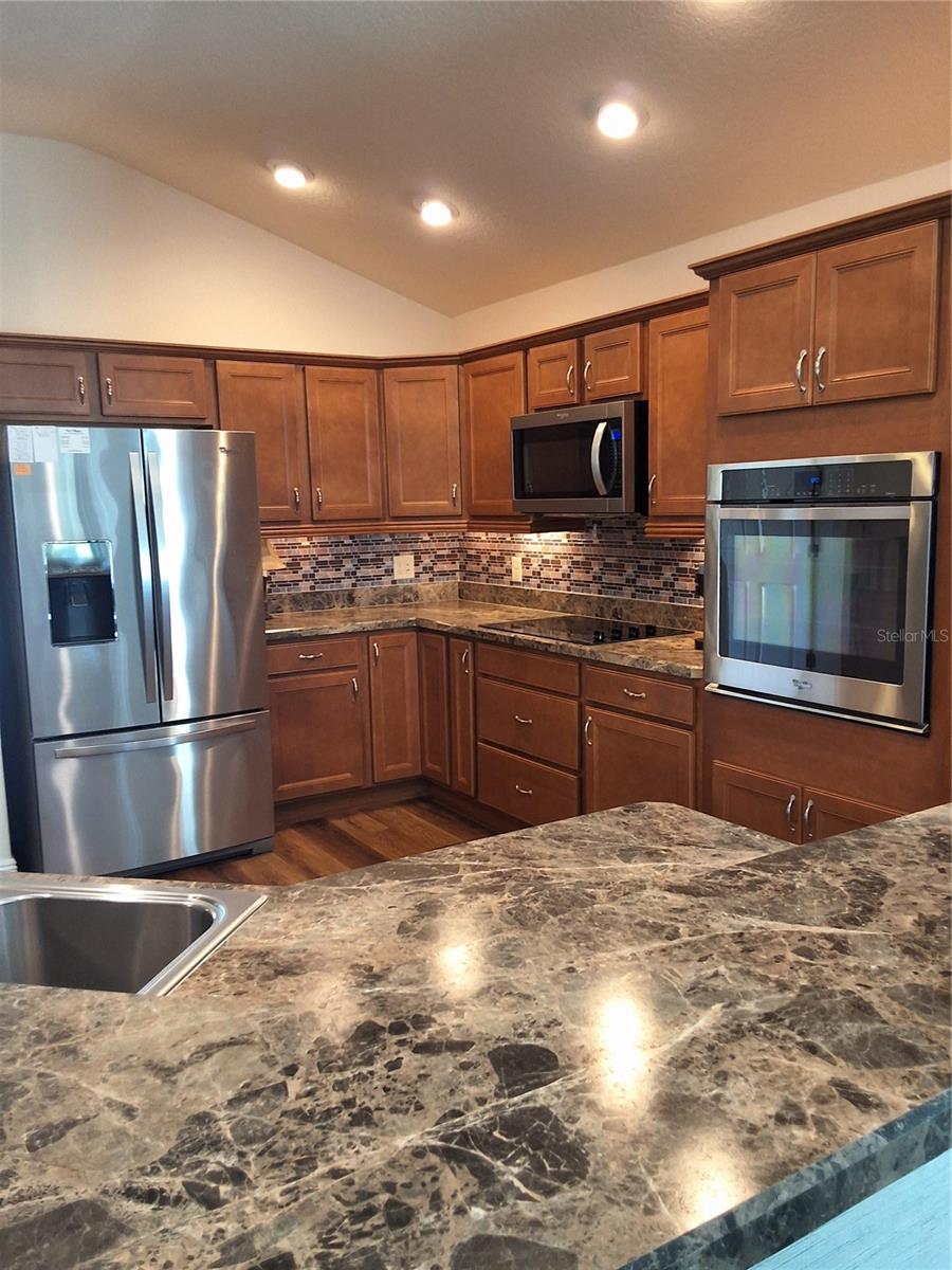 Image 7 of 17 For 3526 Cluster Court