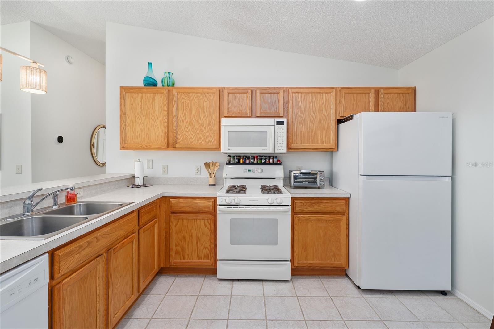 Image 17 of 34 For 16966 94th Sunnybrook Circle