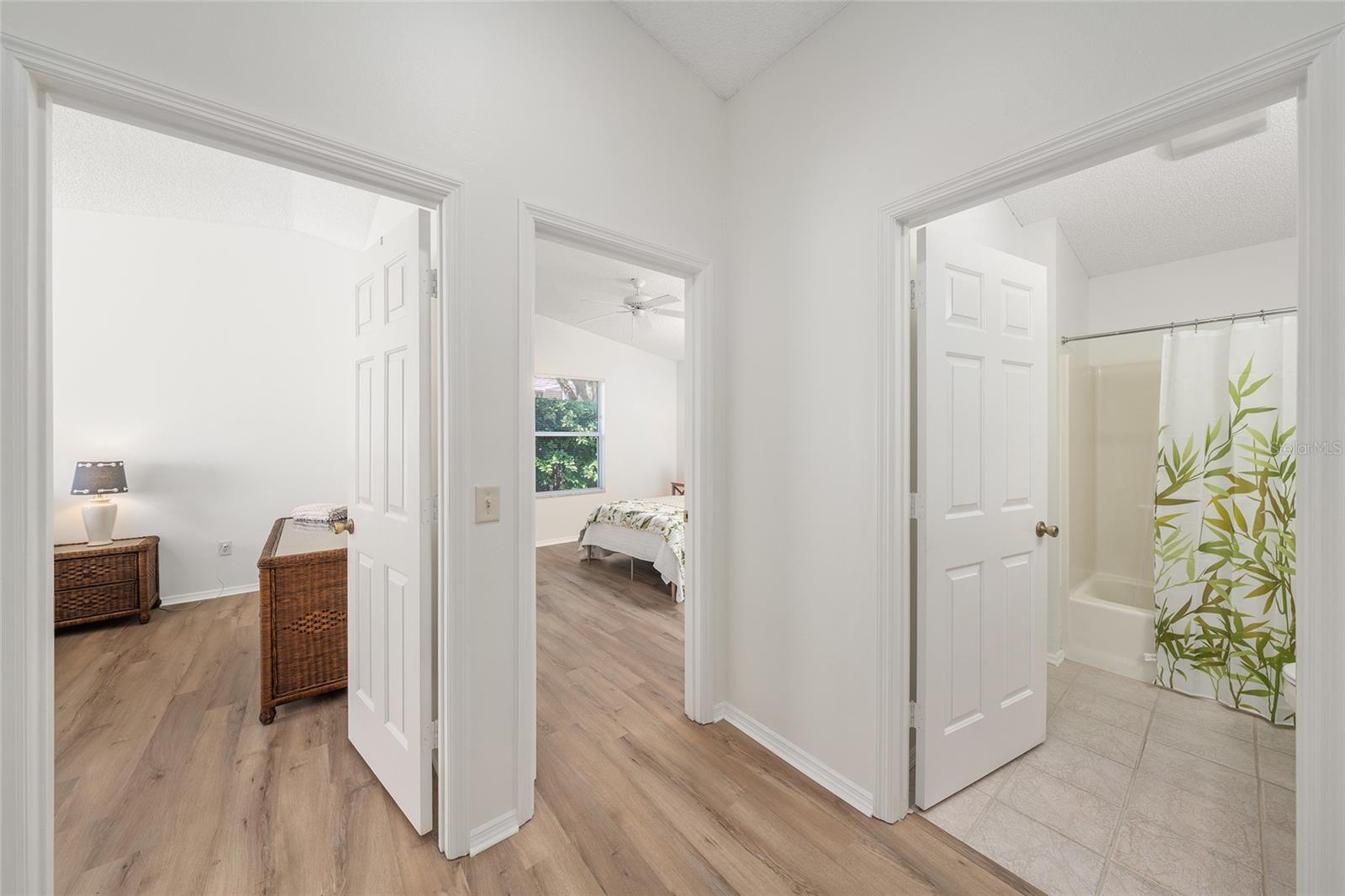 Image 20 of 34 For 16966 94th Sunnybrook Circle