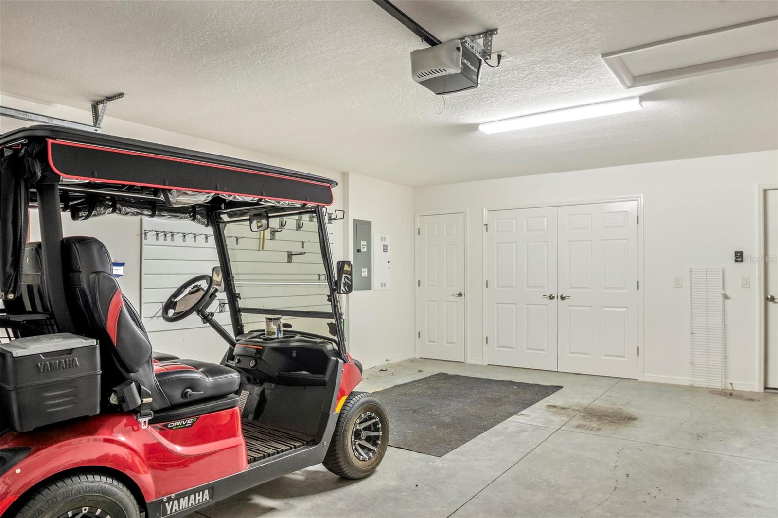 Image 40 of 52 For 3102 Sweetgum Street