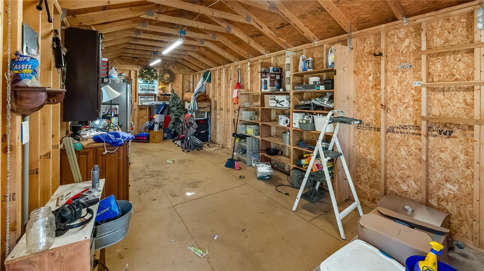 Image 24 of 33 For 172 Virginia Avenue