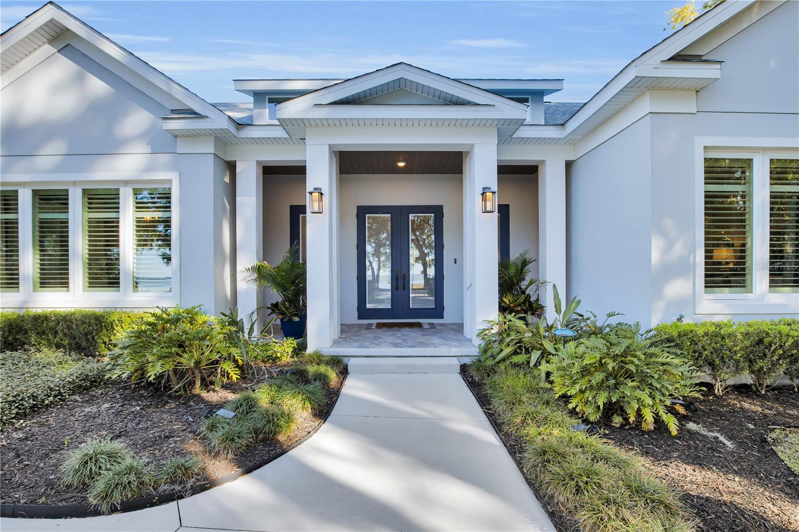 Image 28 of 72 For 801 Lakeshore Drive