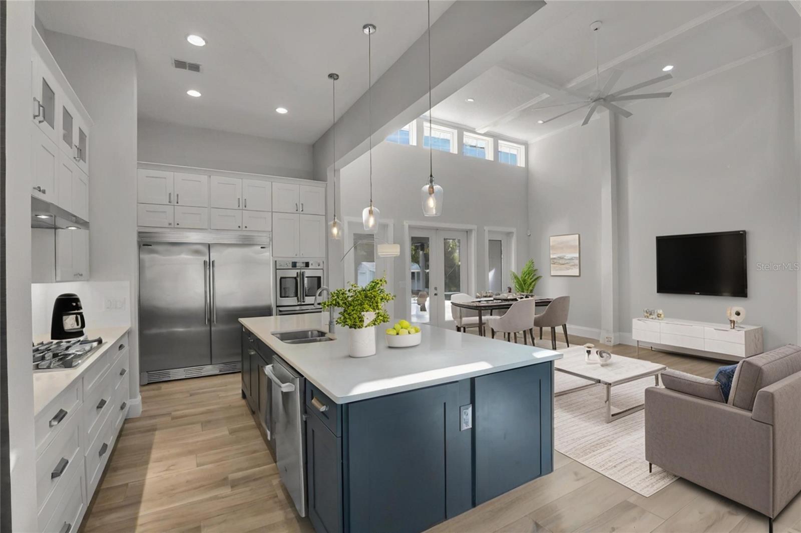 Image 32 of 72 For 801 Lakeshore Drive