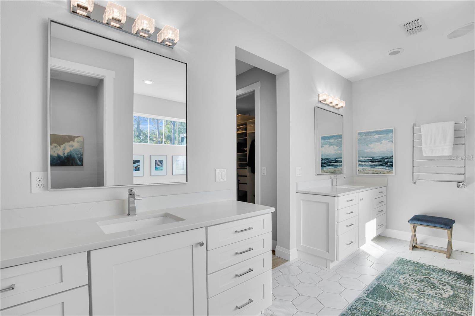 Image 40 of 72 For 801 Lakeshore Drive