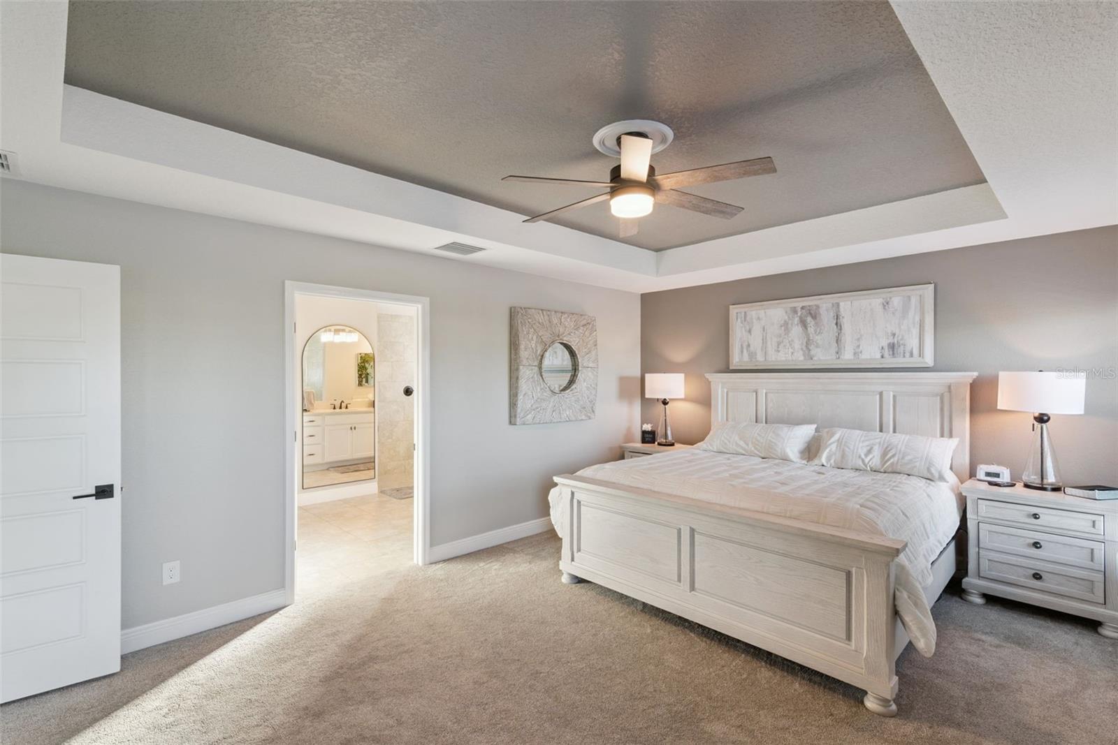 Image 19 of 46 For 1399 Kenneth Street