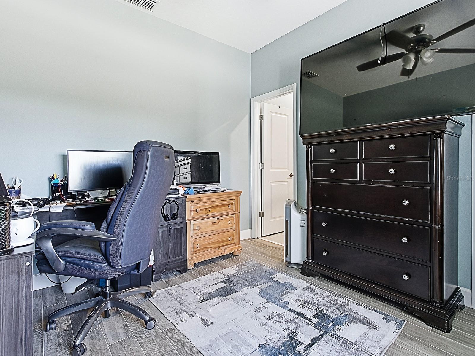 Image 26 of 46 For 5668 Vinyasa Road