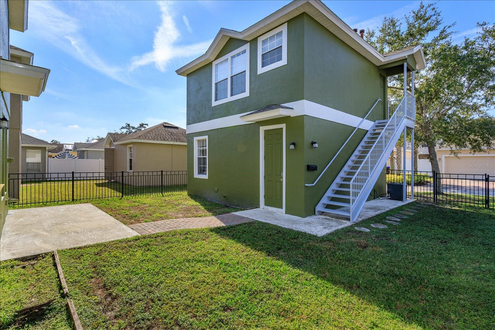 Image 5 of 36 For 14464 Whittridge Drive