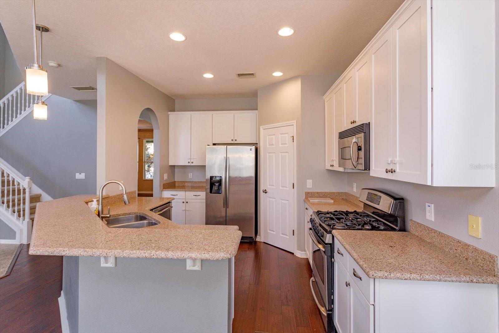 Image 8 of 36 For 14464 Whittridge Drive