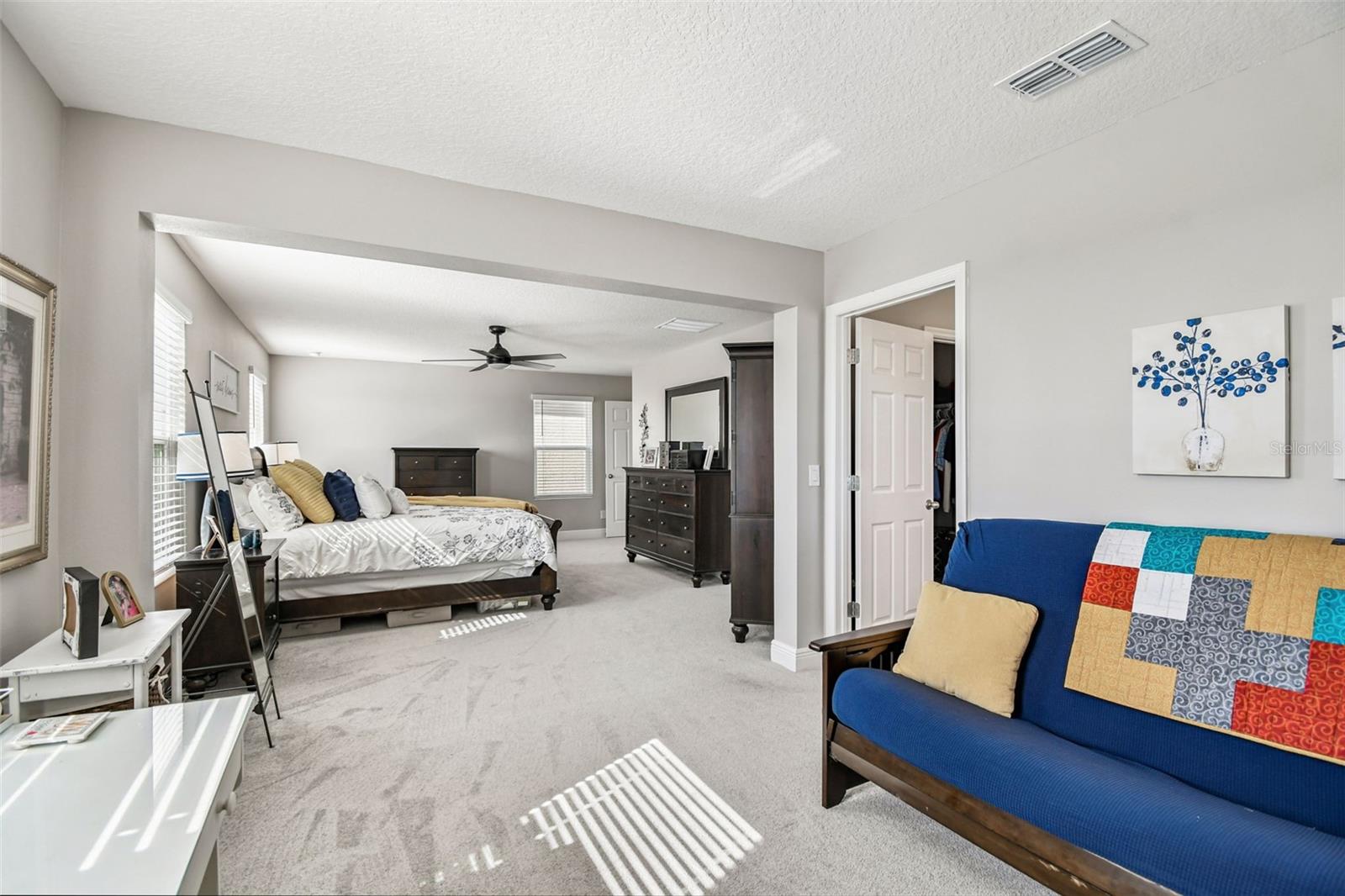 Image 22 of 37 For 14539 Crestavista Avenue