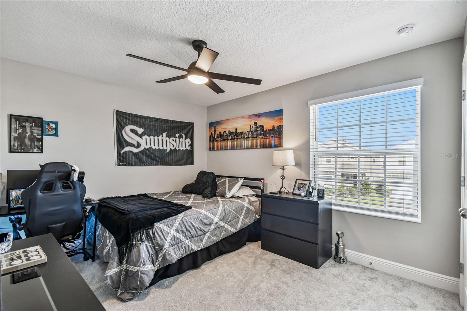 Image 30 of 37 For 14539 Crestavista Avenue