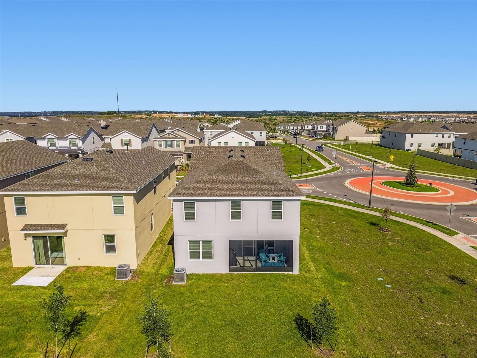 Image 36 of 37 For 14539 Crestavista Avenue