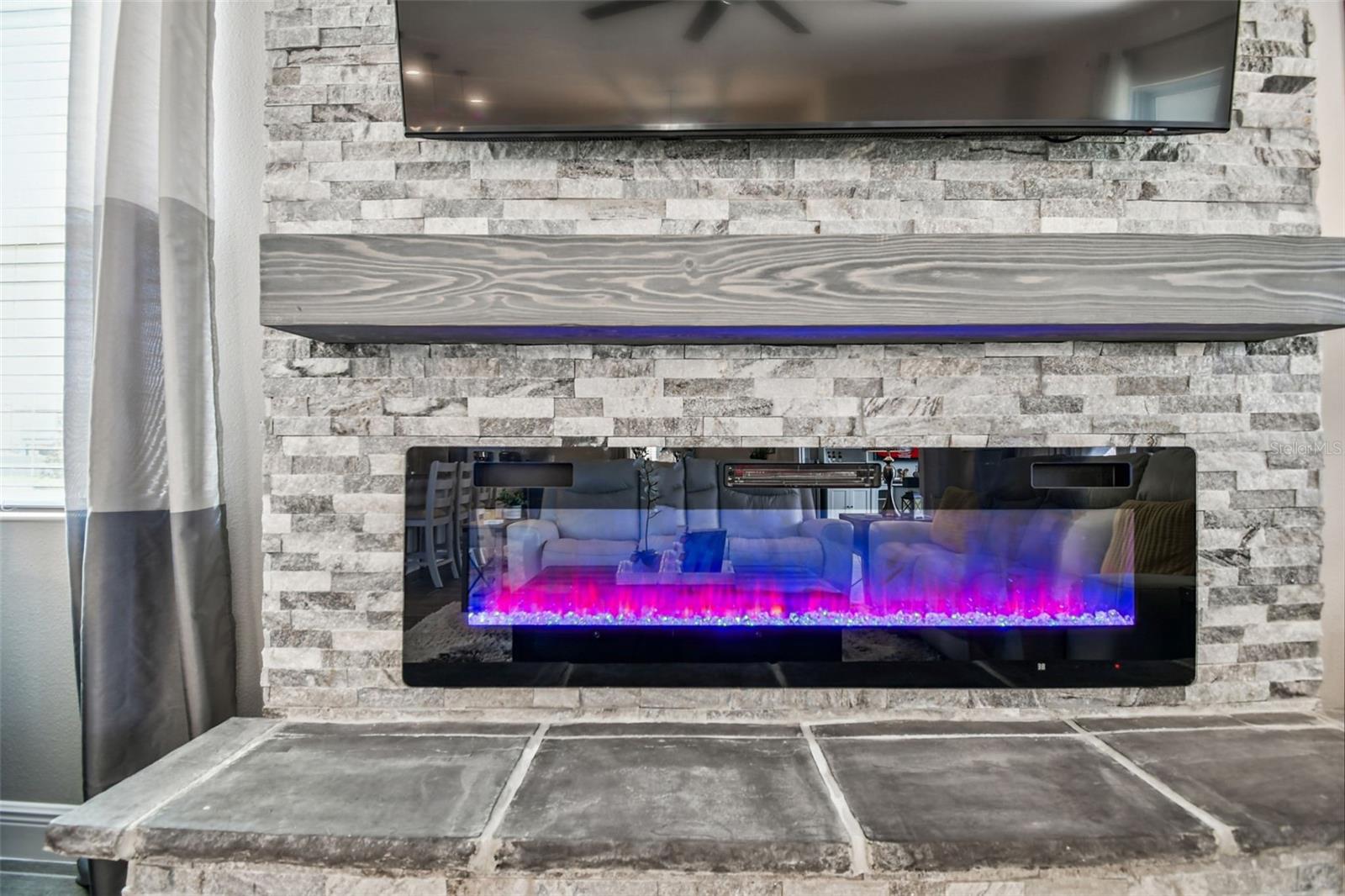 Image 5 of 37 For 14539 Crestavista Avenue