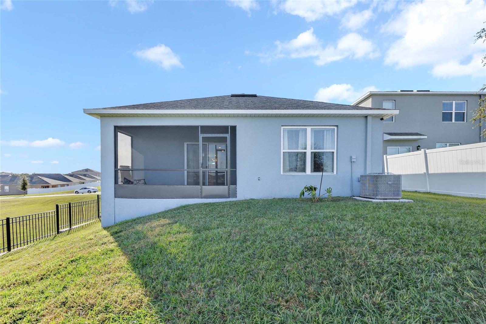 Image 27 of 39 For 1786 Hackberry Street