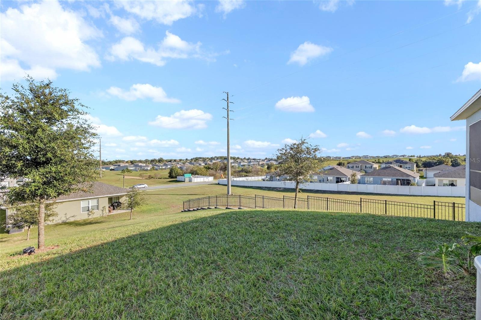 Image 33 of 39 For 1786 Hackberry Street