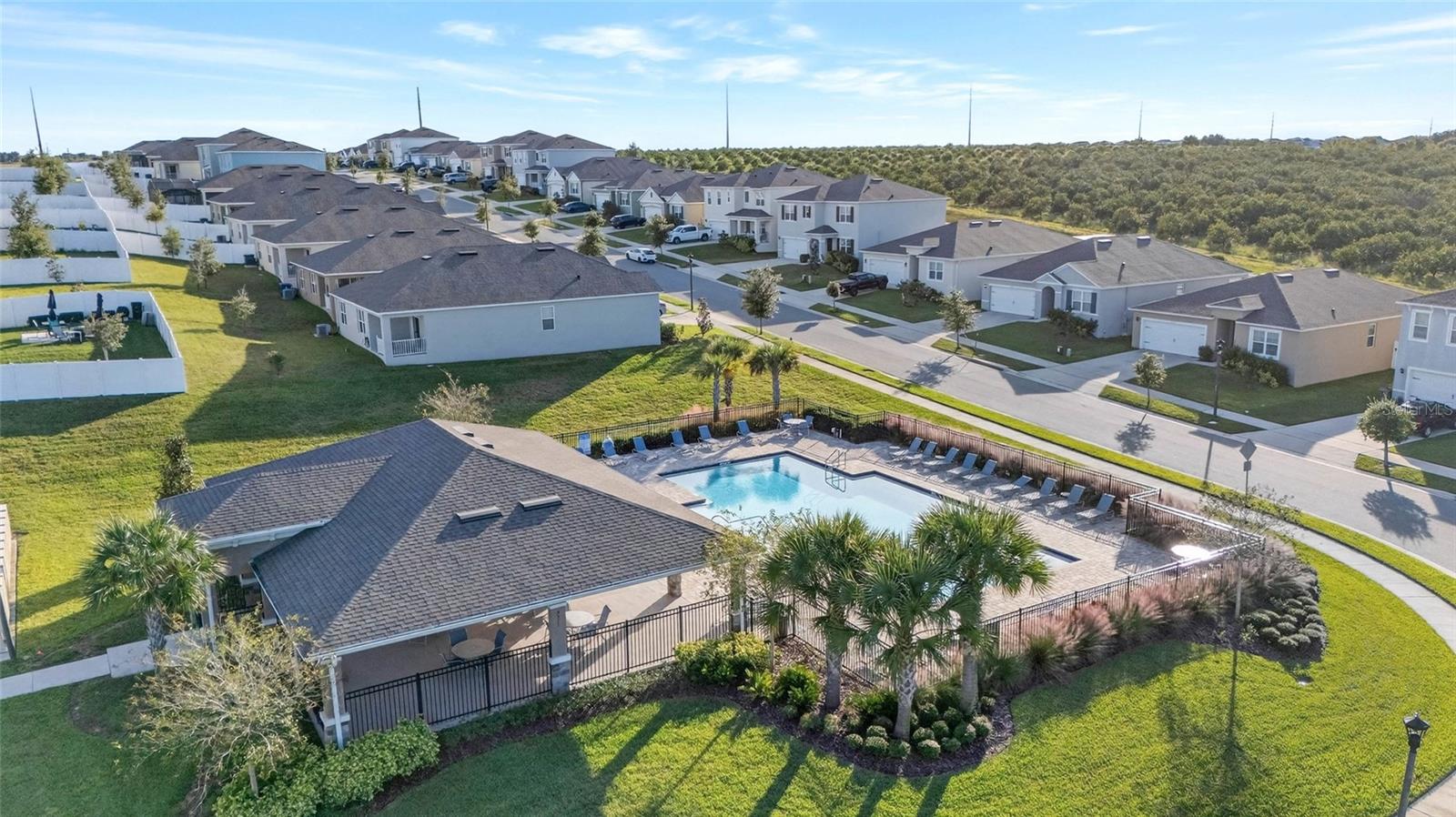 Image 37 of 39 For 1786 Hackberry Street