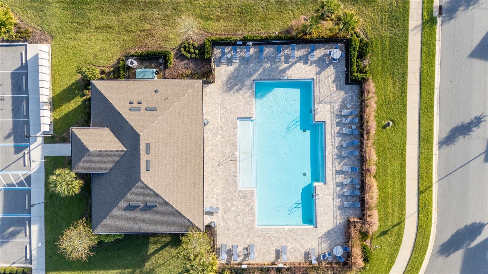 Image 38 of 39 For 1786 Hackberry Street