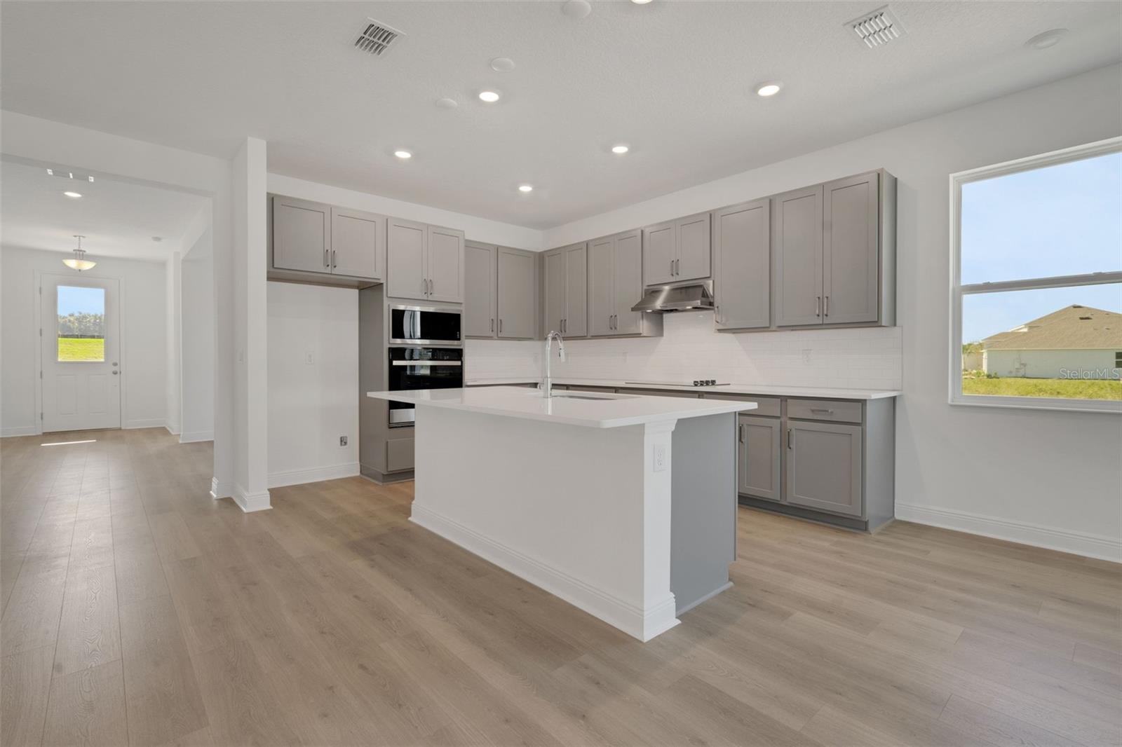 Image 16 of 43 For 760 Sunshower Drive