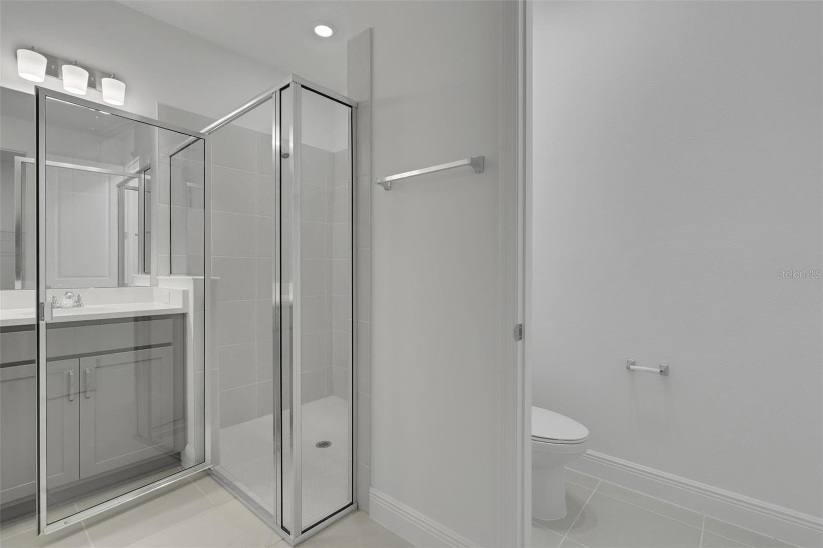 Image 34 of 43 For 760 Sunshower Drive