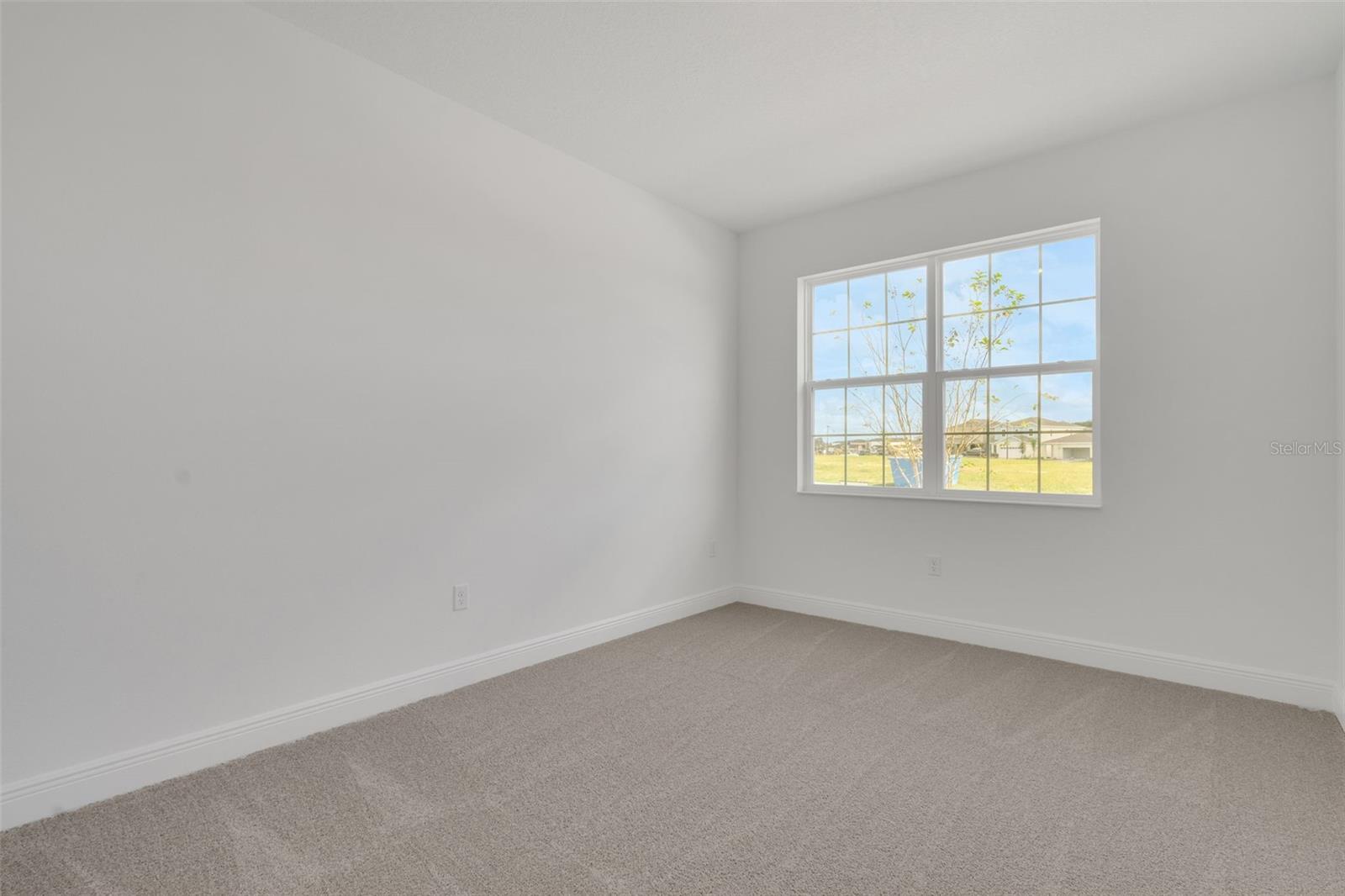 Image 11 of 41 For 1022 Swamp Chestnut Loop