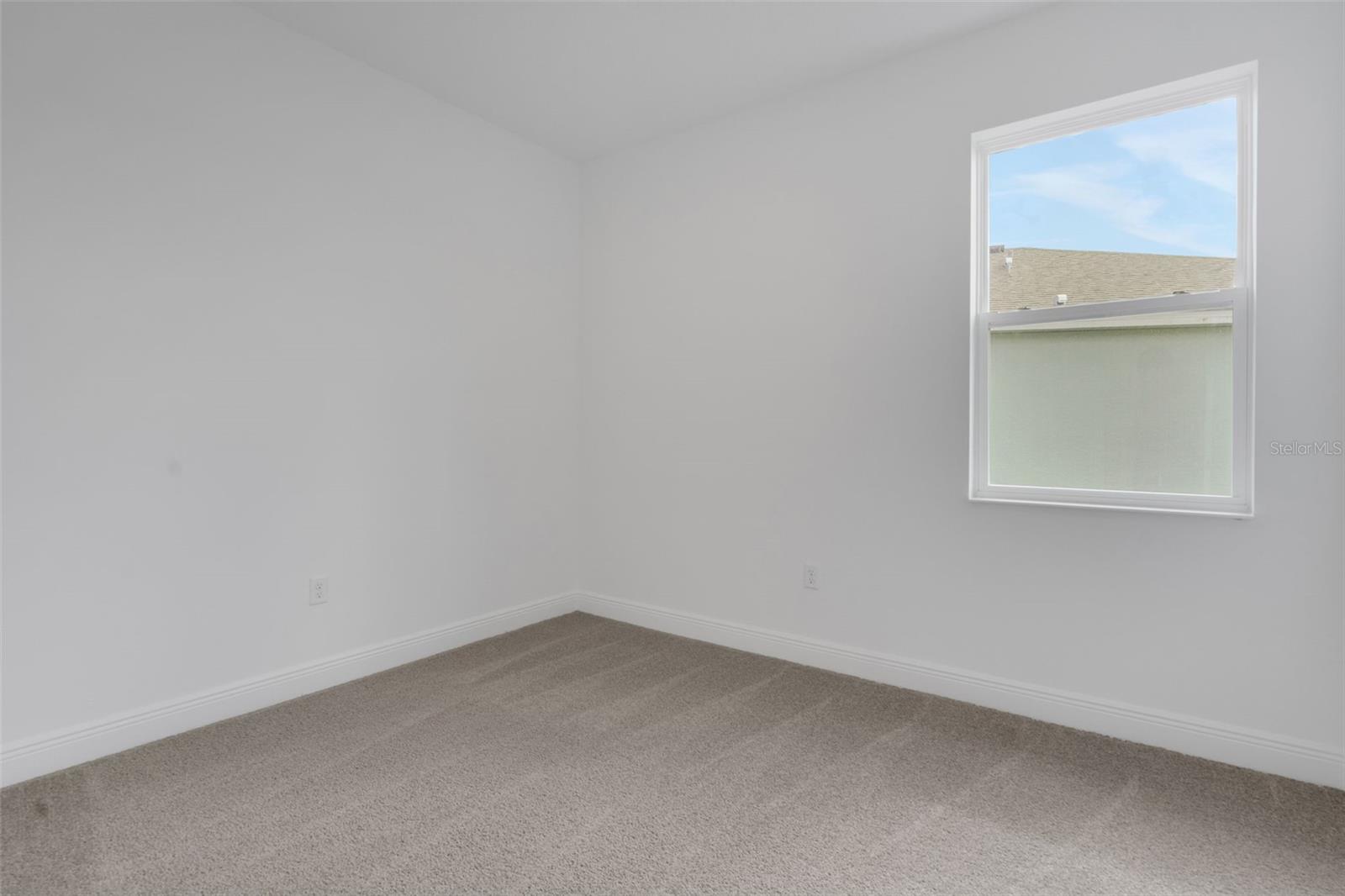 Image 23 of 41 For 1022 Swamp Chestnut Loop