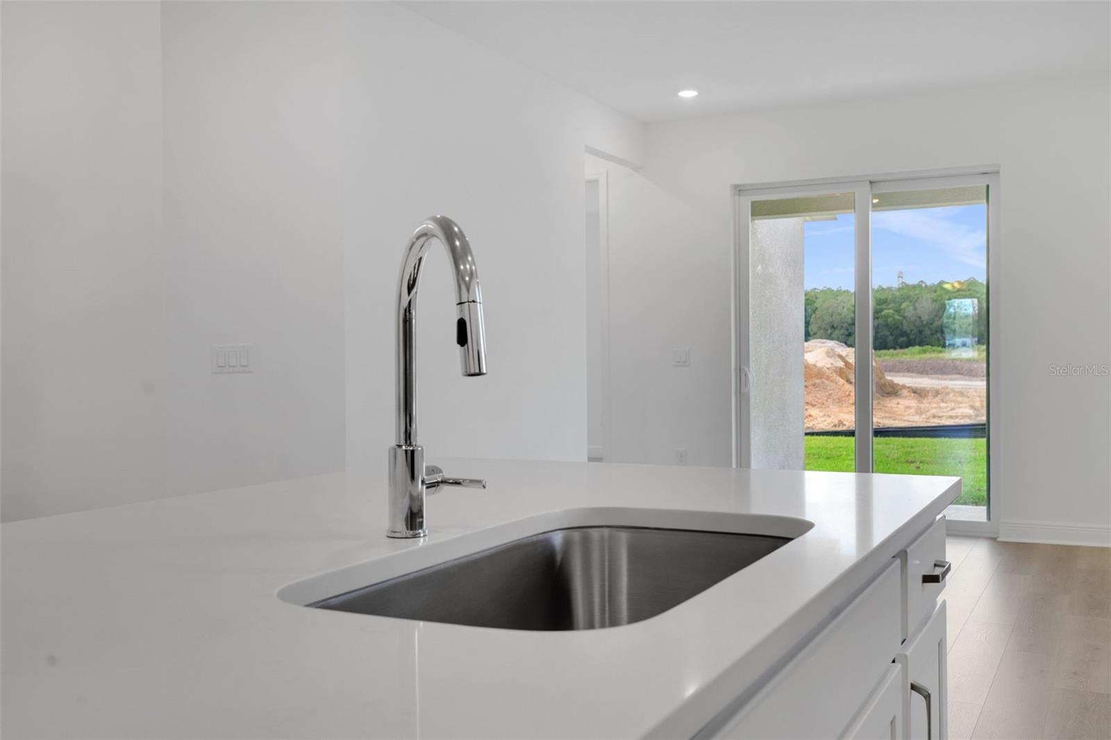 Image 38 of 41 For 1022 Swamp Chestnut Loop