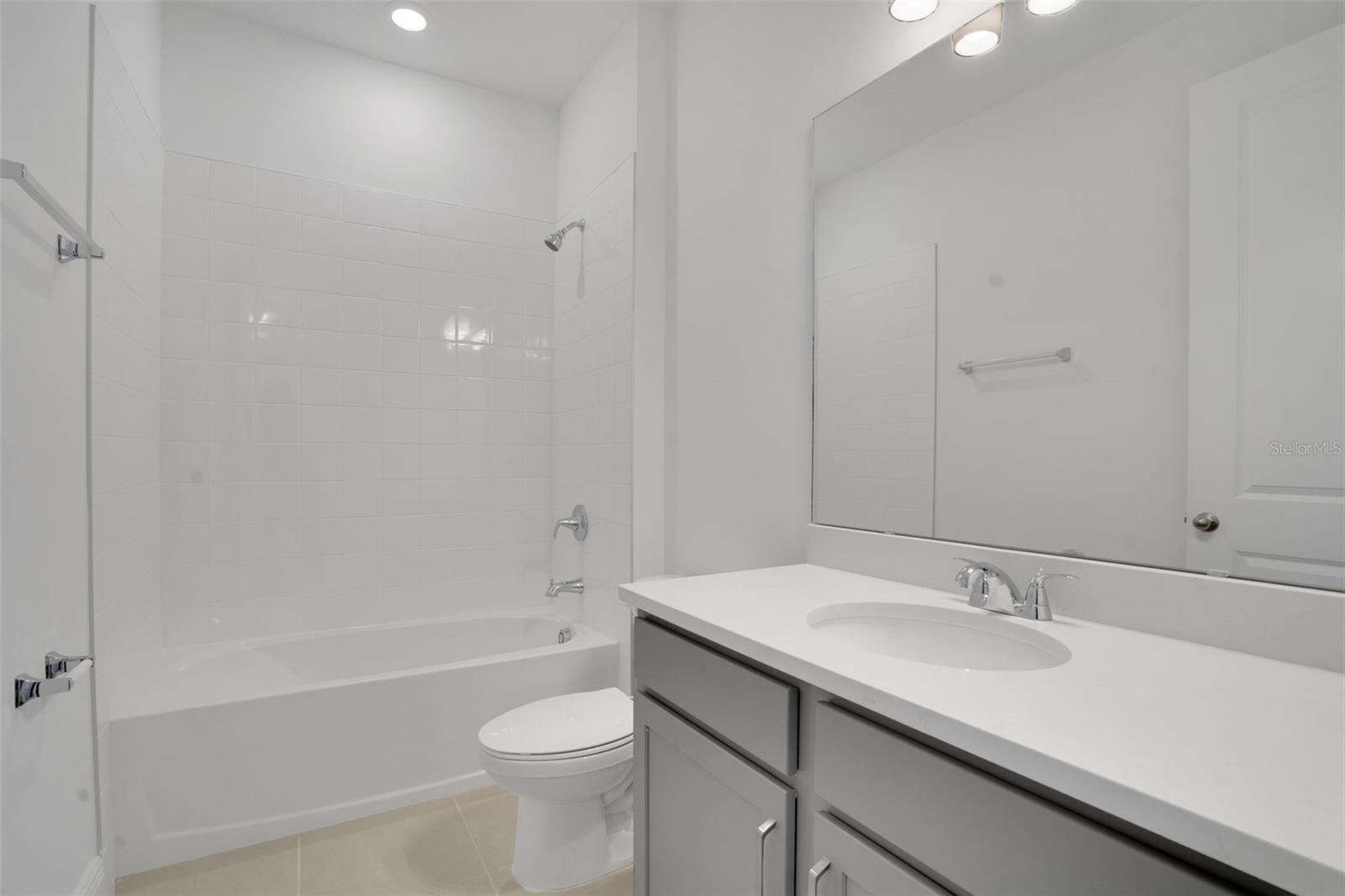 Image 20 of 37 For 1014 Swamp Chestnut Loop