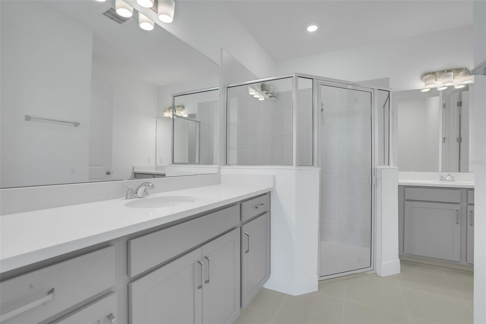 Image 29 of 37 For 1014 Swamp Chestnut Loop