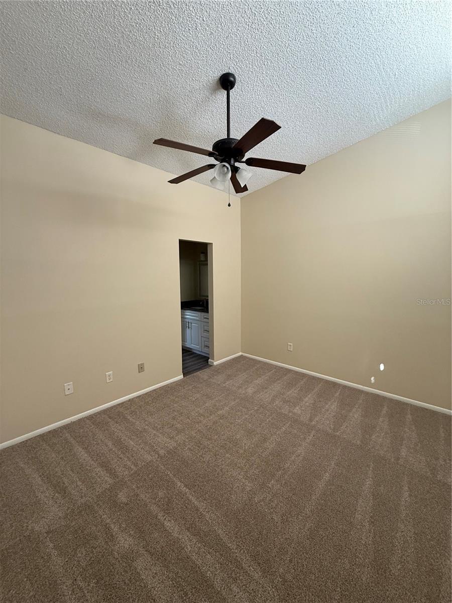 Image 10 of 30 For 1286 Winter Green Way