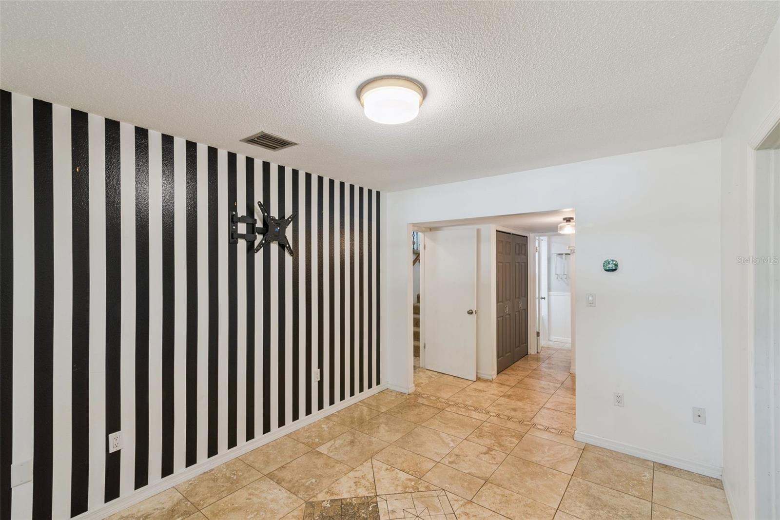 Image 17 of 48 For 13224 Casper Lane