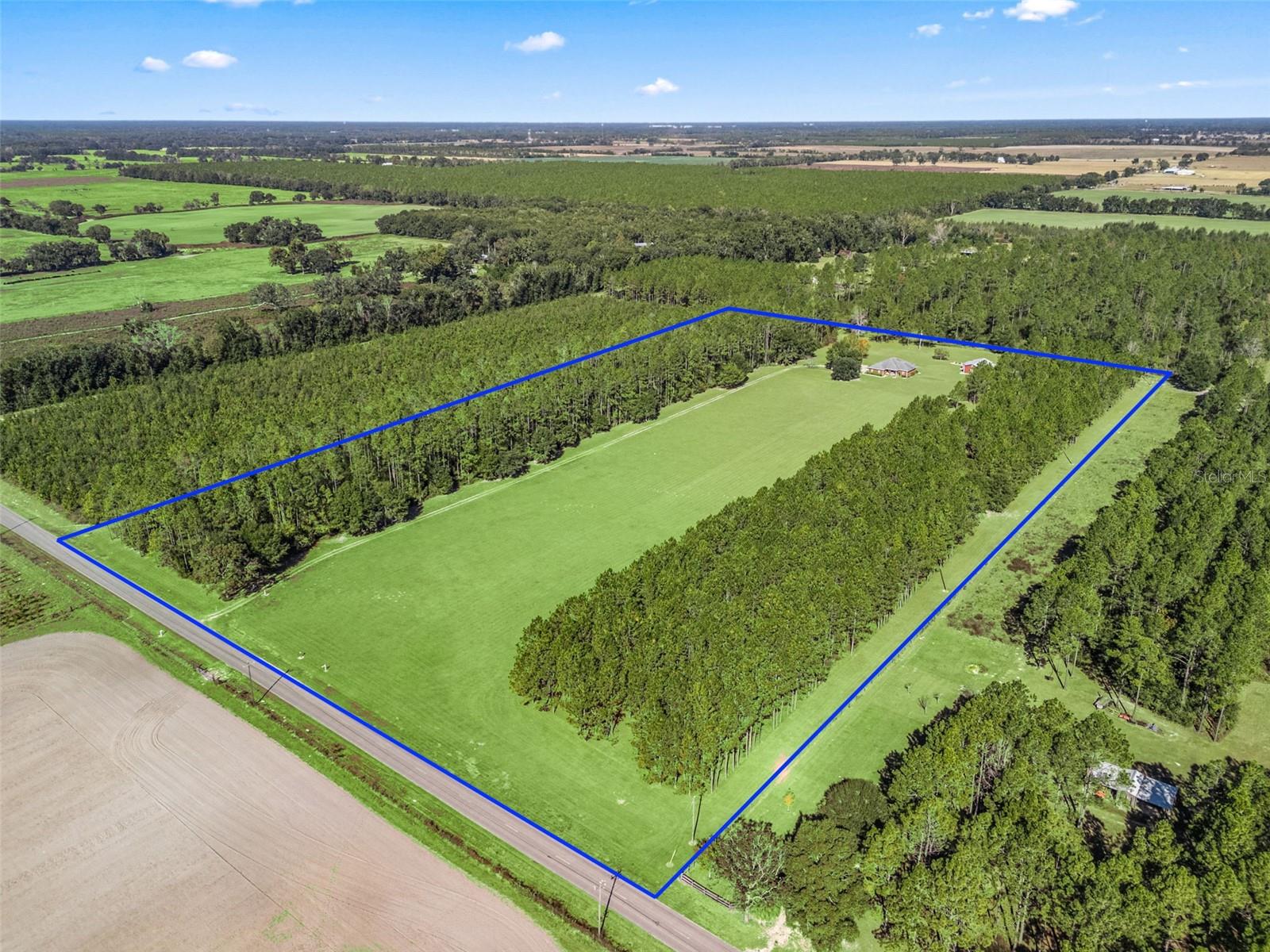 Image 11 of 79 For 1231 120th Street