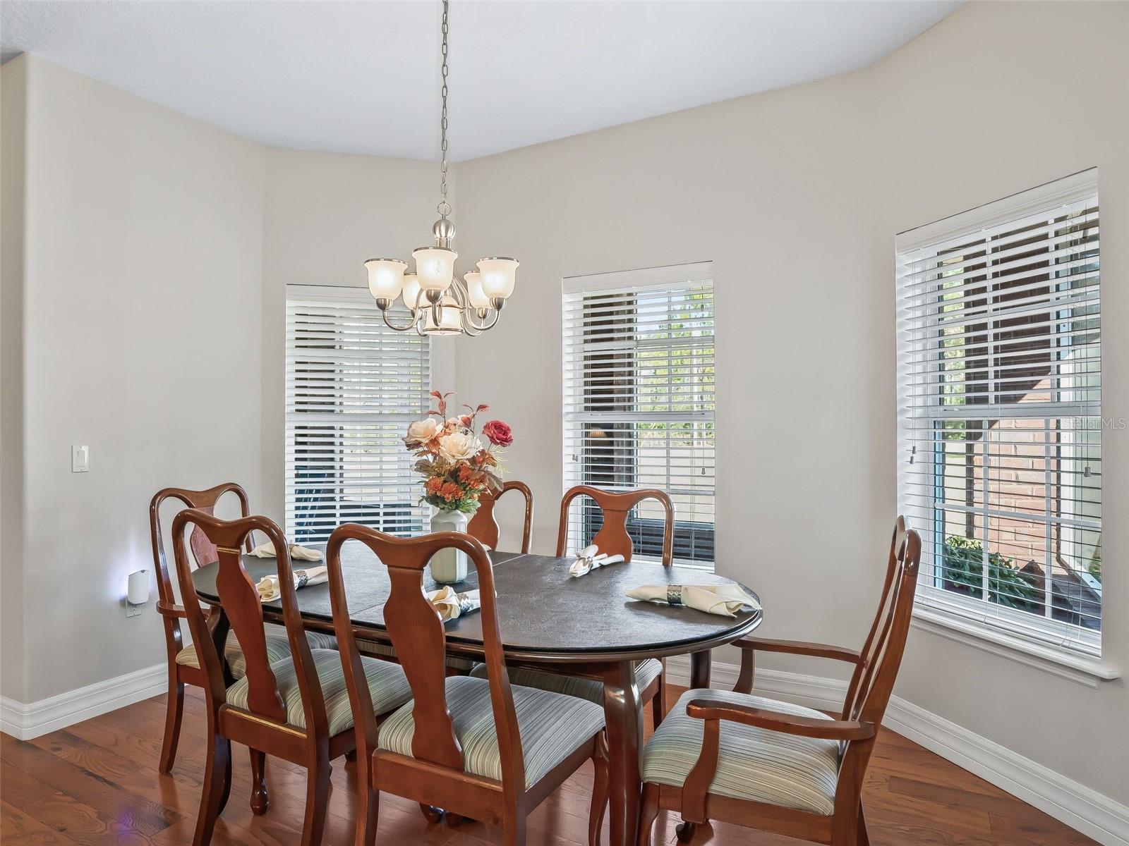 Image 21 of 79 For 1231 120th Street