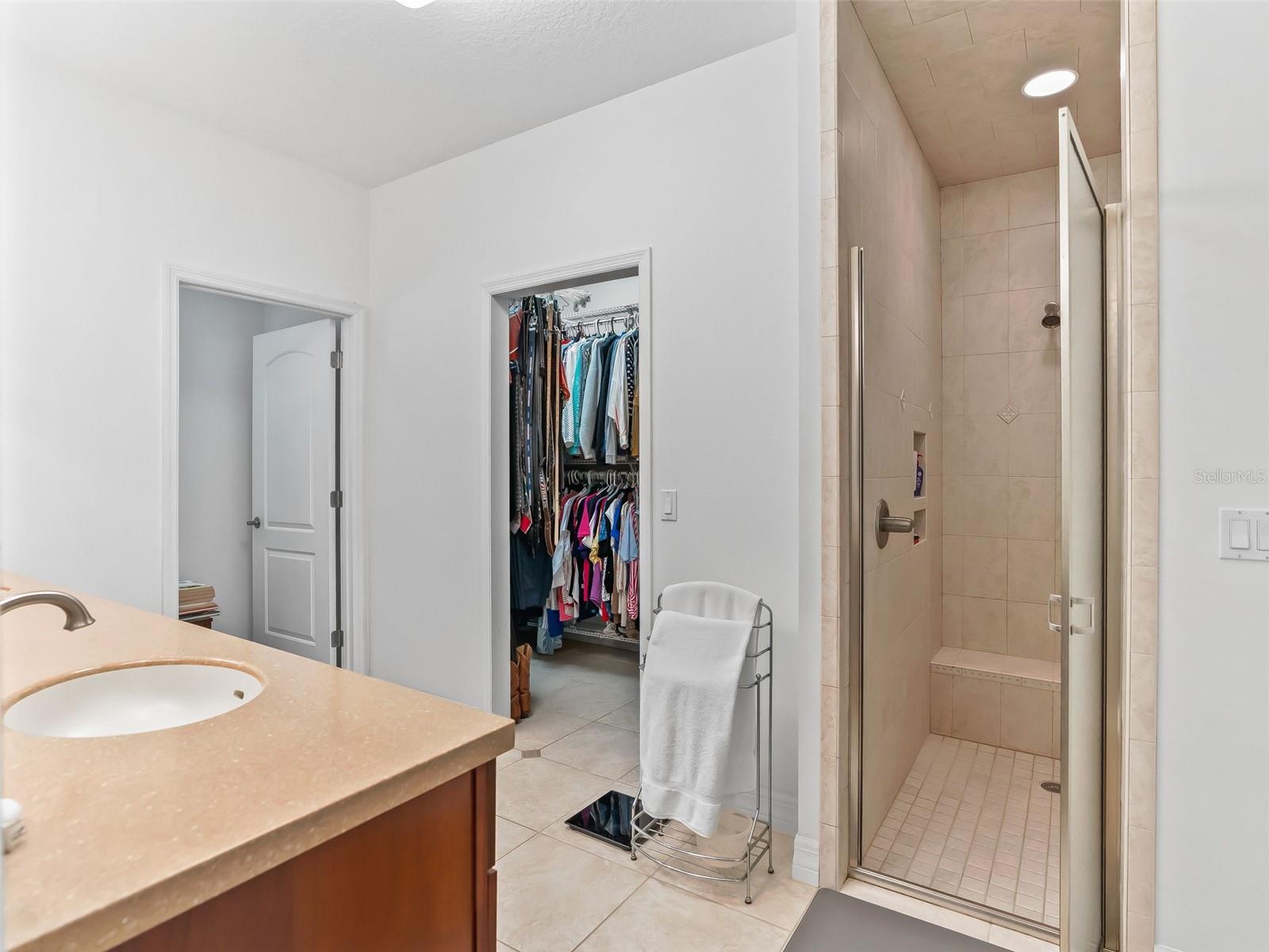 Image 31 of 79 For 1231 120th Street